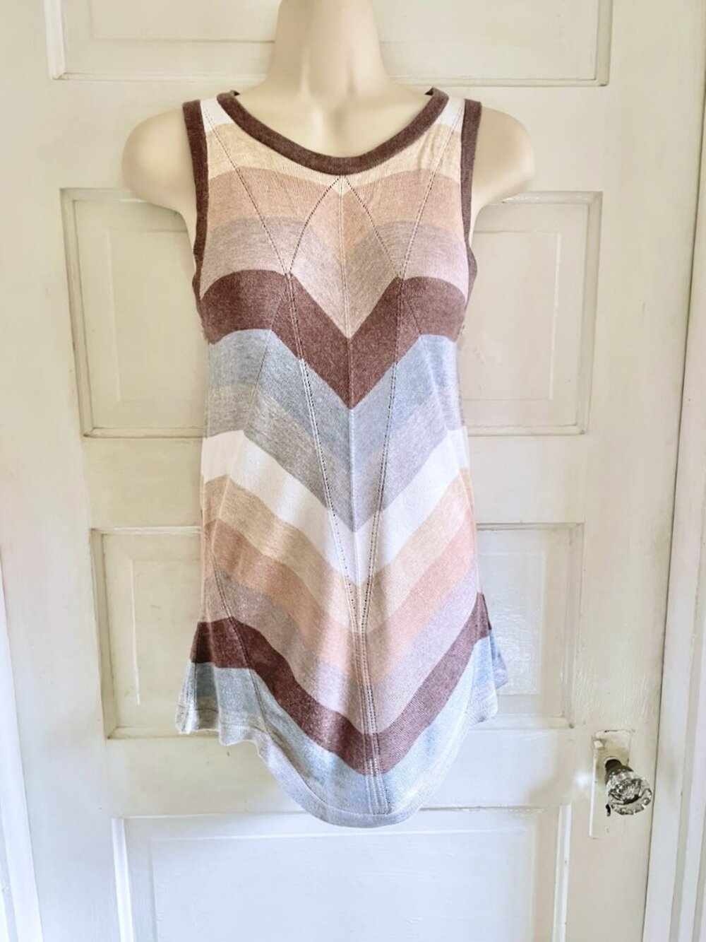 Banana Republic Brown & Blue Chevron Rayon Knit Light Academia Vest M